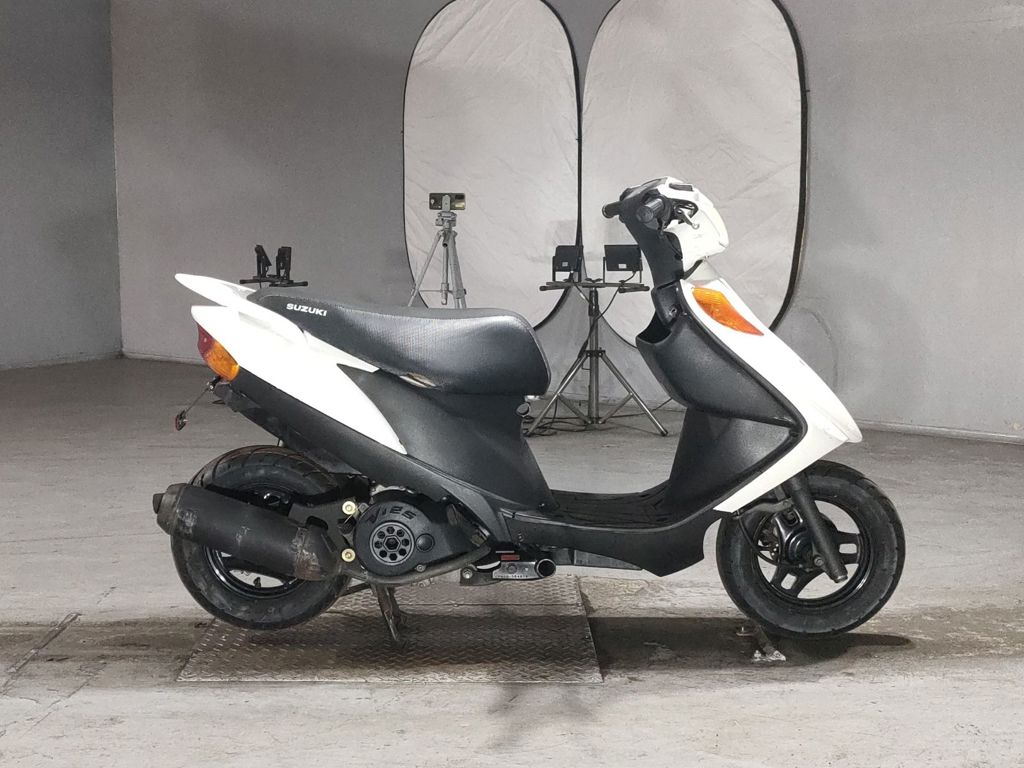 Фото Suzuki ADDRESS V125 с японского аукциона