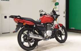 SUZUKI EN125 3F