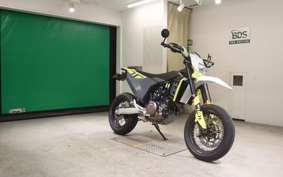 HUSQVARNA 701SM 2024