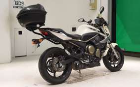 YAMAHA XJ6 N 2012