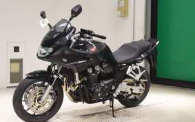 HONDA CB1300SB SUPER BOLDOR 2026 SC54