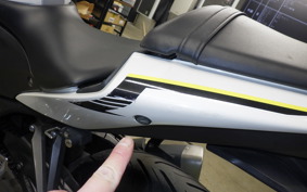 YAMAHA YZF-R25 A 2001 RG43J