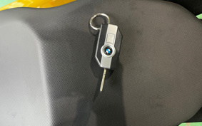 BMW F900XR STANDARD 2020 0K21