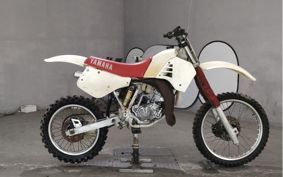 YAMAHA YZ125 2VN