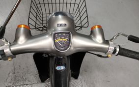 HONDA LITTLE CUB AA01