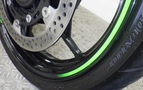 KAWASAKI ZX-25R