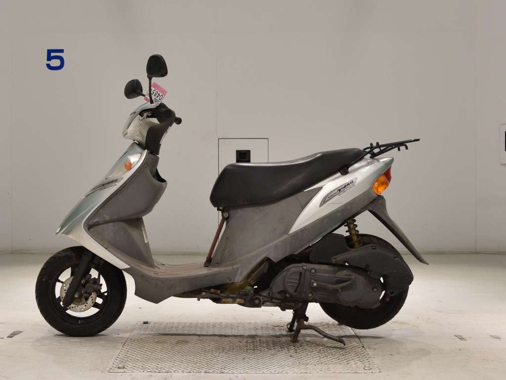 Фото Suzuki ADDRESS V125 G с японского аукциона