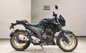 YAMAHA FZS25