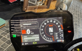 DUCATI DUCATI  STREET  FIGHTER V4S 2025 4F00