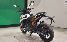 KTM 125 DUKE 2023