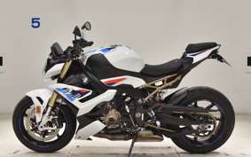 BMW S1000R M PACKAGE 2021