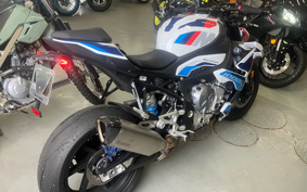 BMW M1000R 2023 0E81