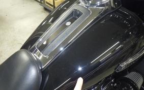 HARLEY FLHTCU TG 1870 2019
