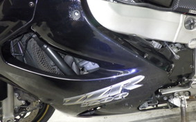 KAWASAKI ZZ1200 NINJA R 2002 ZXT20C