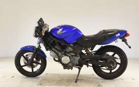 HONDA VTR 250 MC33