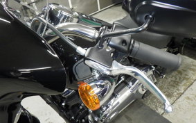 HARLEY FLSB 1750 2025