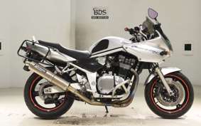 SUZUKI BANDIT 1200 S 2005 GV77A