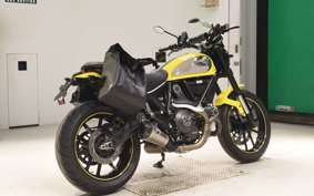 DUCATI SCRAMBLER ICON 2015
