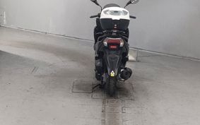 YAMAHA TRICITY 125 SE82J