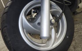 YAMAHA AXIS 125 TREET