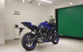 YAMAHA YZF-R7 2023 RM39J