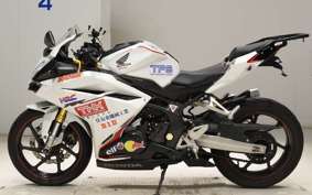 HONDA CBR250RR A MC51