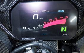 BMW M1000RR 2023