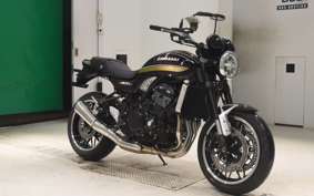 KAWASAKI Z900RS 2025 ZR900K