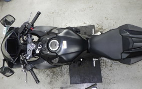 HONDA CBR650R E-Clutch 2025 RH17