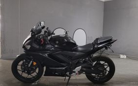 YAMAHA YZF R-3 2021 RH13J