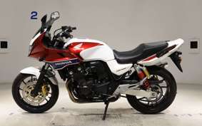 HONDA CB400 SUPER BOLDOR A 2018 NC42