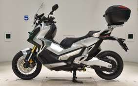 HONDA X-ADV 750 2018 RC95