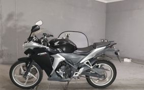 HONDA CBR250R MC41