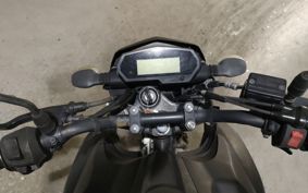 YAMAHA FZ25 RG42