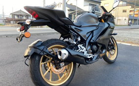 YAMAHA YZF-R15 ABS RG67