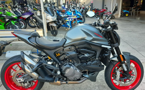 DUCATI  DUCATI 937 MONSTAR + 2022 4M00