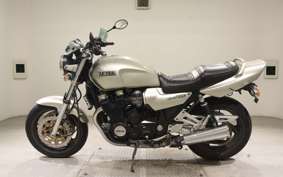 YAMAHA XJR1200 2018 4KG