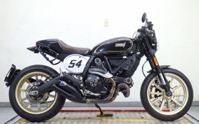 DUCATI  DUCATI  SCRAMBLER KAFE RACER  2018 KB01