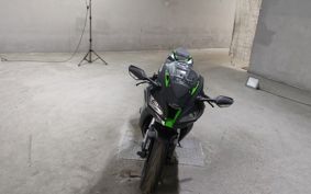 KAWASAKI ZX 10 NINJA R SE 2019 ZXT02E
