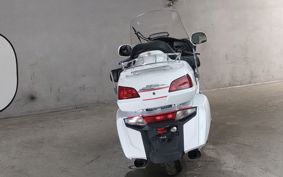 HONDA GL 1800 GOLD WING SC68