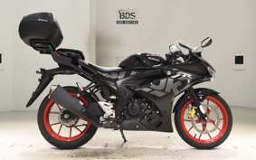 SUZUKI GSX-R125