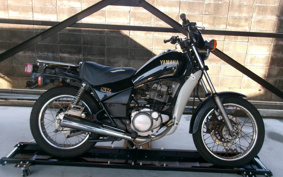 YAMAHA SR125 4WP