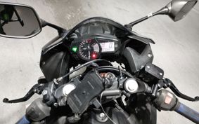 YAMAHA YZF-R25 RG10J