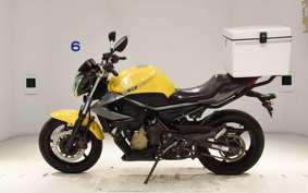 YAMAHA XJ6 N 2009