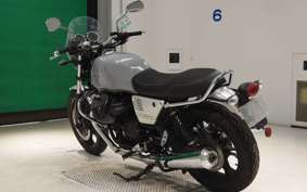 MOTO GUZZI V7 MILANO 2019