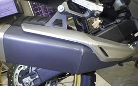 HONDA TRANSALP XL750 2024 RD16
