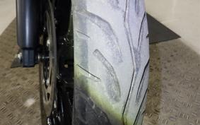 YAMAHA FZ25 2000