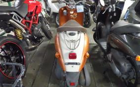 YAMAHA VINO 50 SA10J