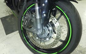 KAWASAKI ZX-25R ZX250E
