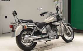 SUZUKI INTRUDER 250 LC